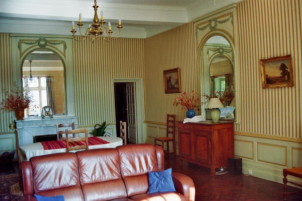 Hotel Du Chateau De Cabrieres Saint-Jean-du-Gard Buitenkant foto